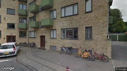  til salg i Charlottenlund - Foto fra Google Street View